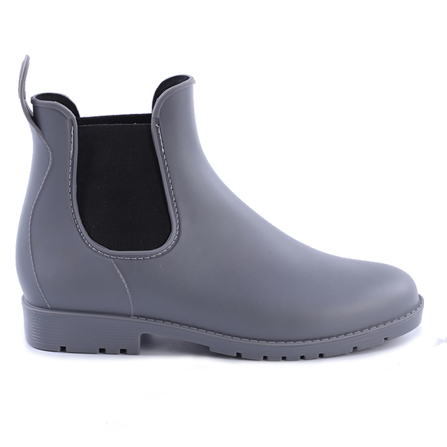 New Hot Sale Ladies Waterproof Garden Boots Work Boots PVC Ankle Rain Boots Matt Women Shoes