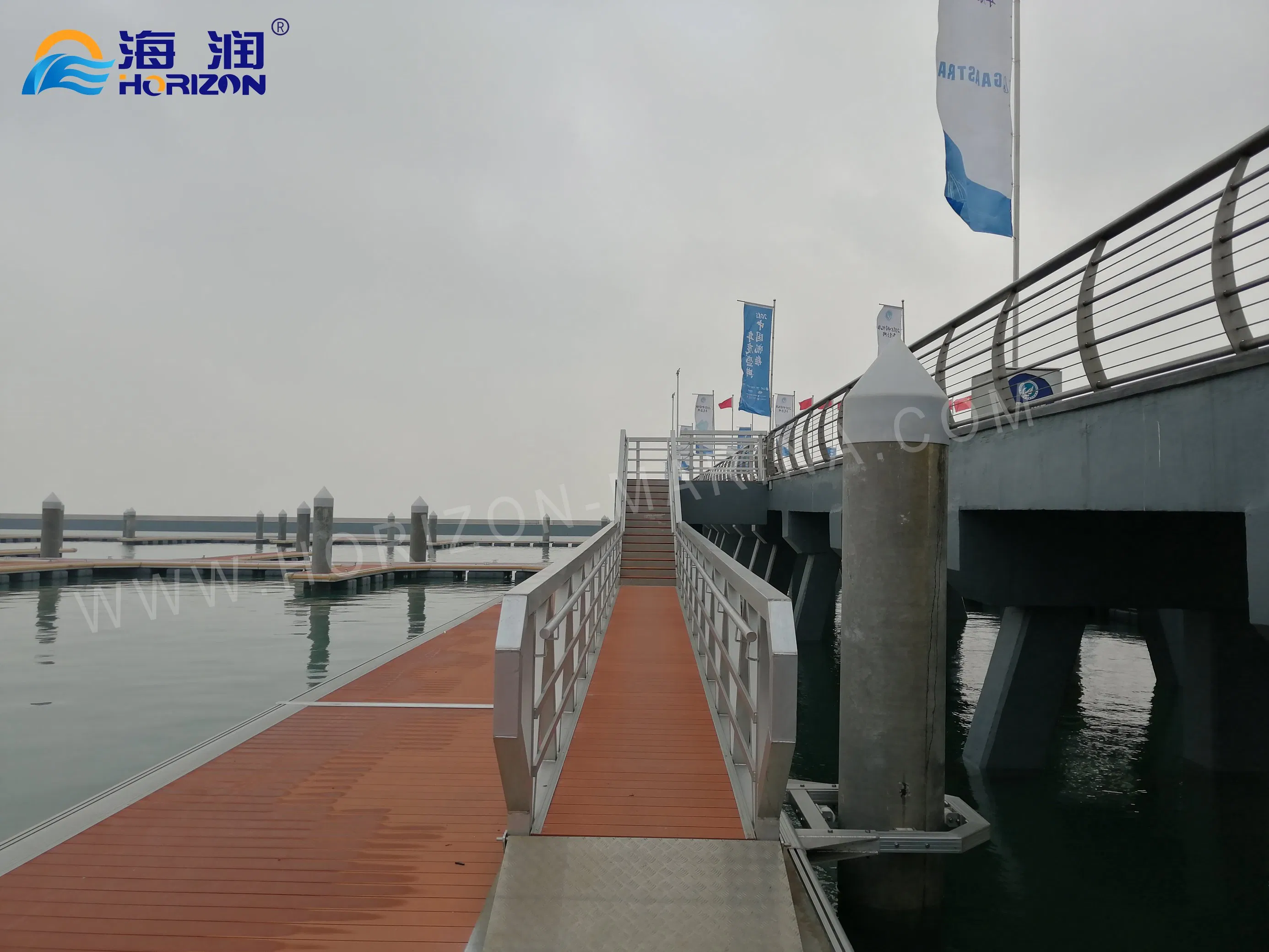 China Manufactured and High Quality Aluminum Alloy Gangway Pontoon