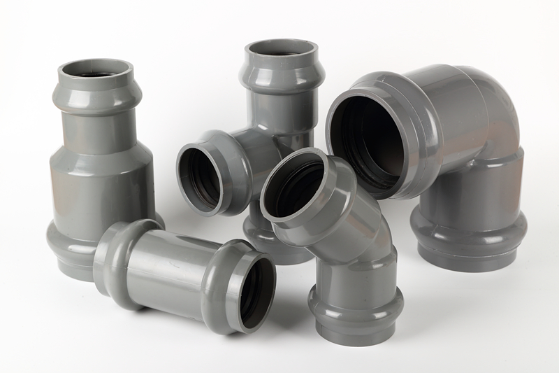 China Industrial Hot Sellling PVC Rubber Ring Joint Fittings Preservative Faucet Socket