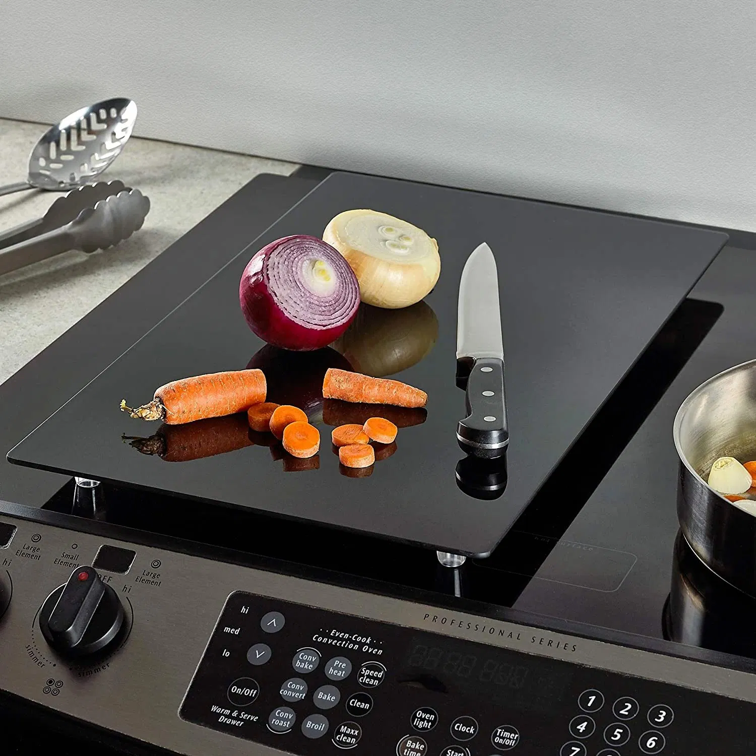 Custom Tempered Black Glass for Buffet Food Display Glass Top