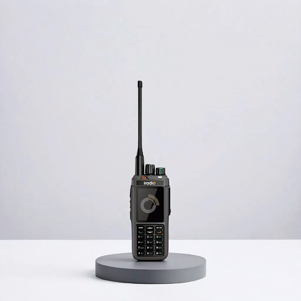 R6000 Digital Radio Iradio Hot Sale Noaa Two Way Radio Walkie Talkie 10W