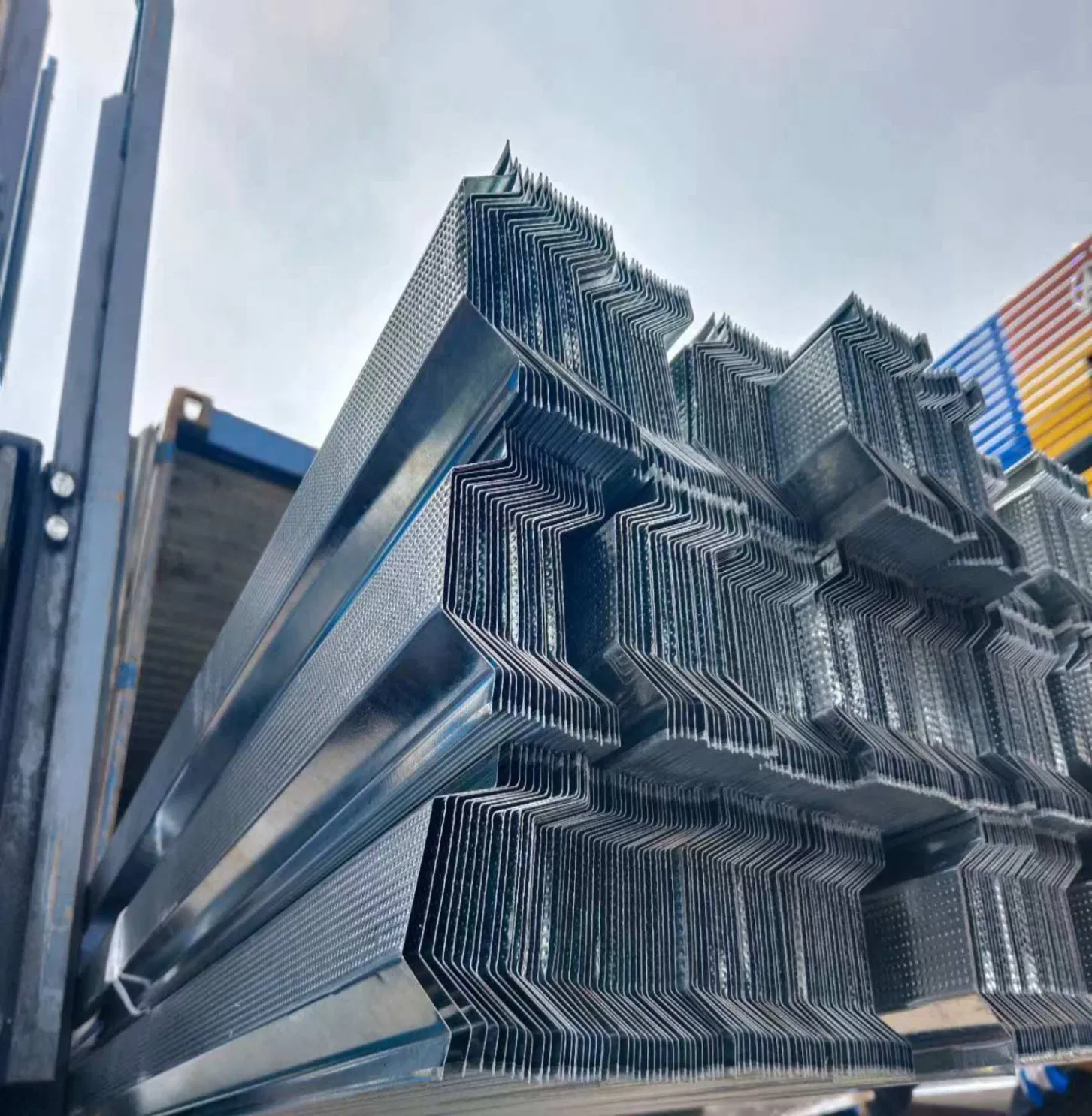 Customizable Galvanized Ceiling Steel Metal Frame Structure Omega Furring