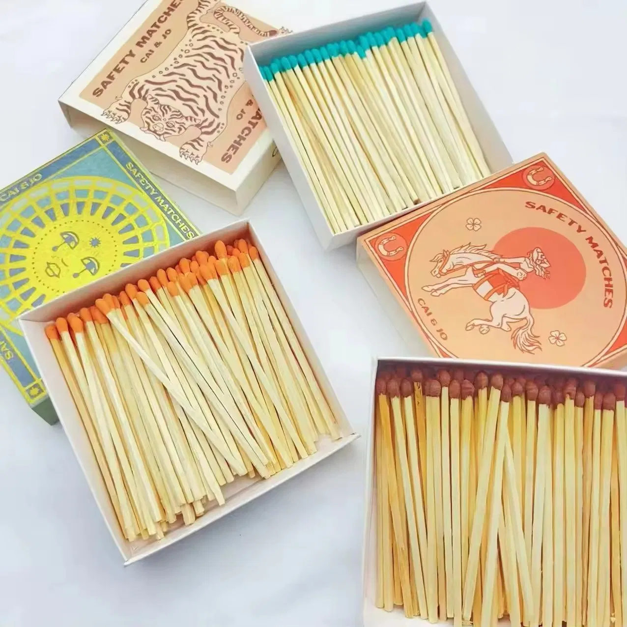 Big Square Matchbox for Cigar Candle Matches Matchbox 4 Inches Wooden Stick Matches with Colored Customize Logo Boxed Matches