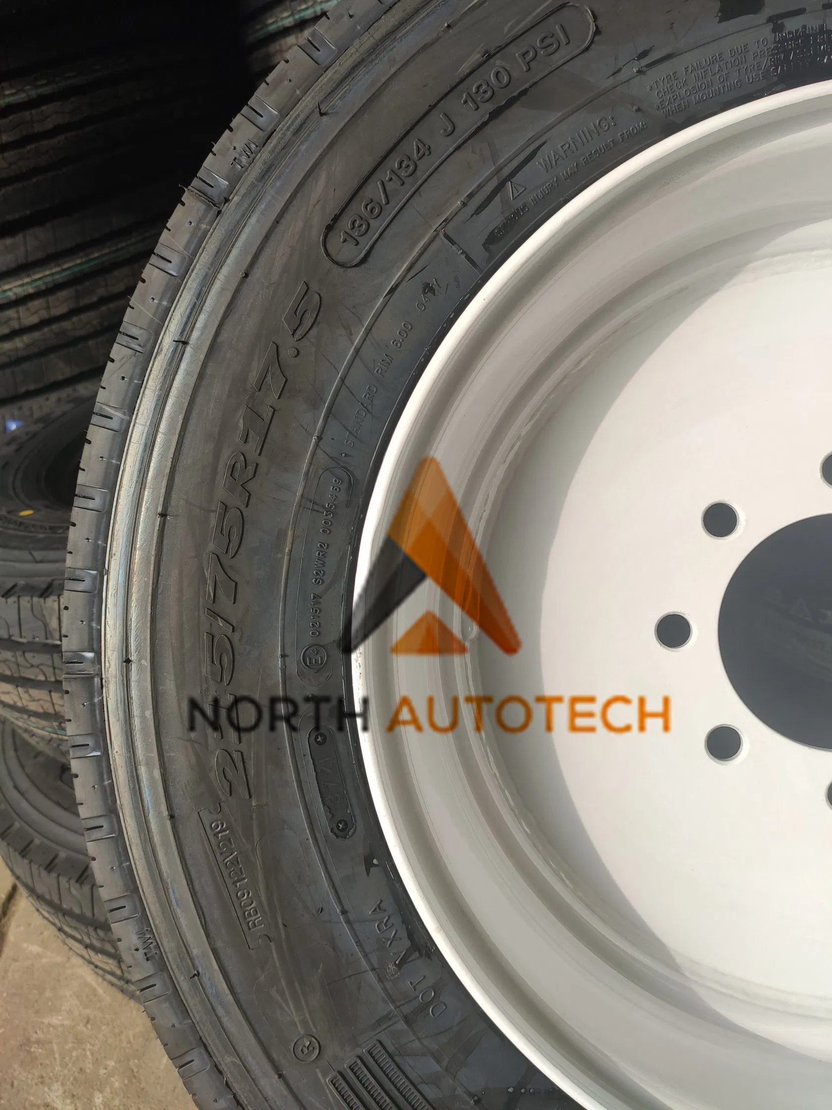 Шины для прицепов 215/75 R17.5 Heavy Duty, нагрузка на ось 8000 фунтов