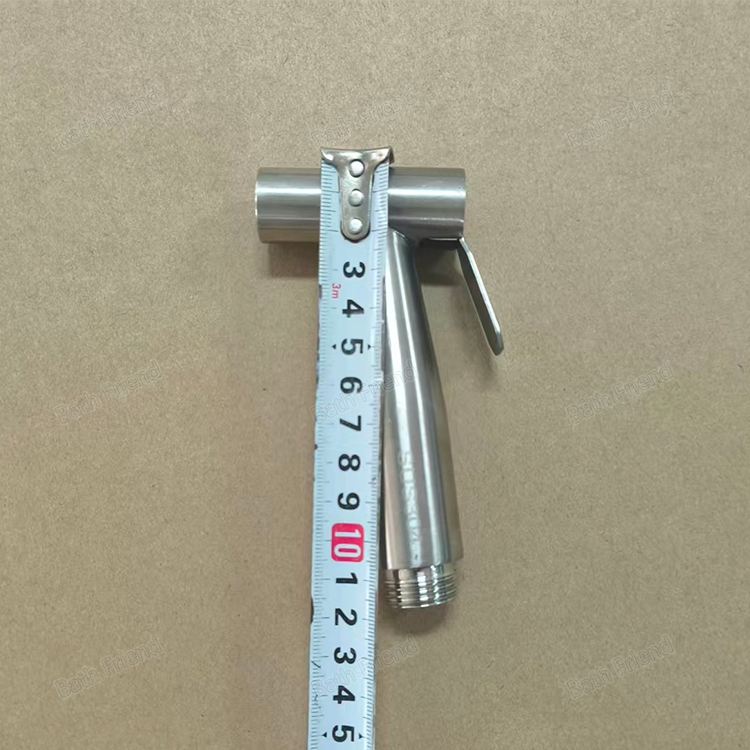 Портативный высоконапорный пистолет-распылитель для биде