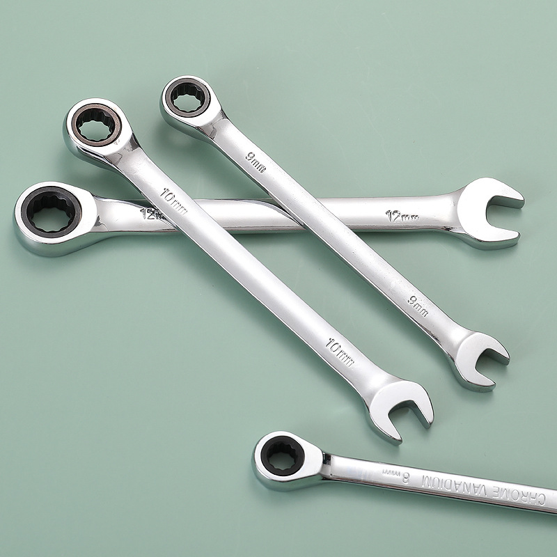 Двусторонний трещоточный ключ для авторемонта