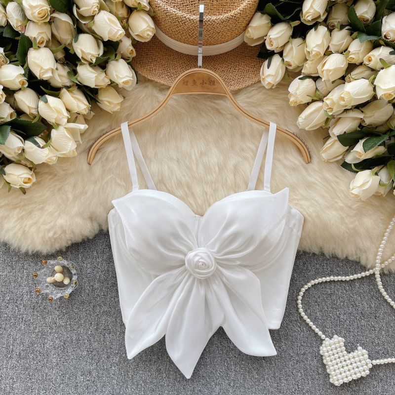 Одежда женская повседневная платья и футболки микс