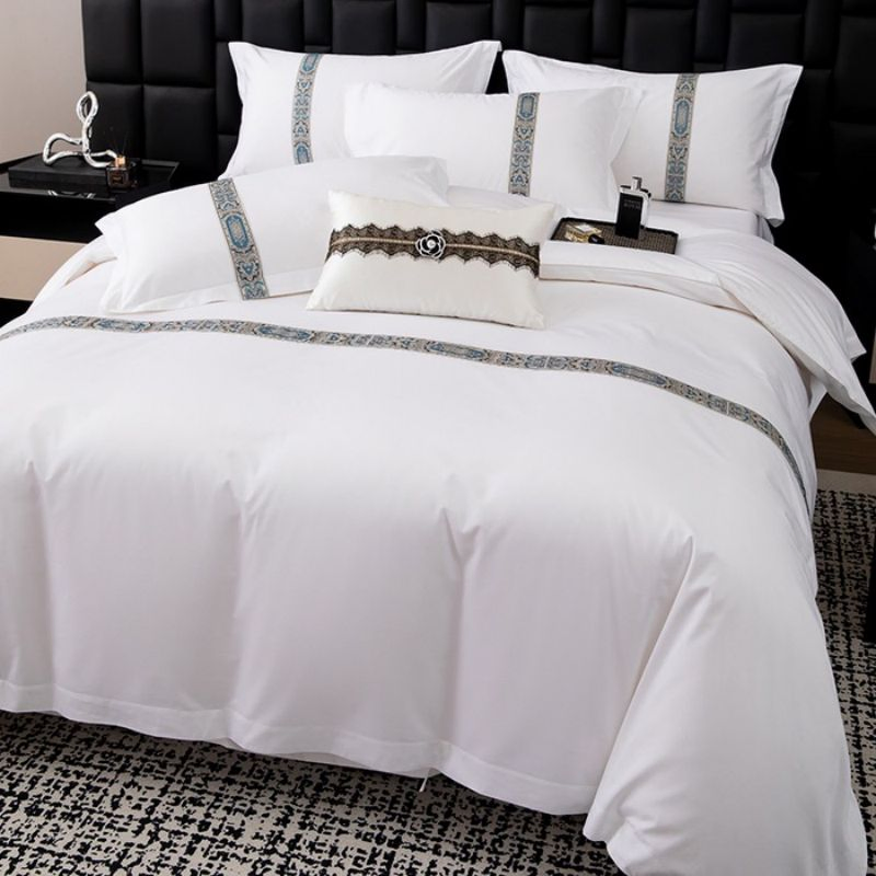 Custom 200tc 1000tc 5 Star Hotel Bed Sheets 4 PCS Embroidered Webbing Quilt Cover White 100% Cotton Hotel Bed Linen Duvet Cover Bedding Set