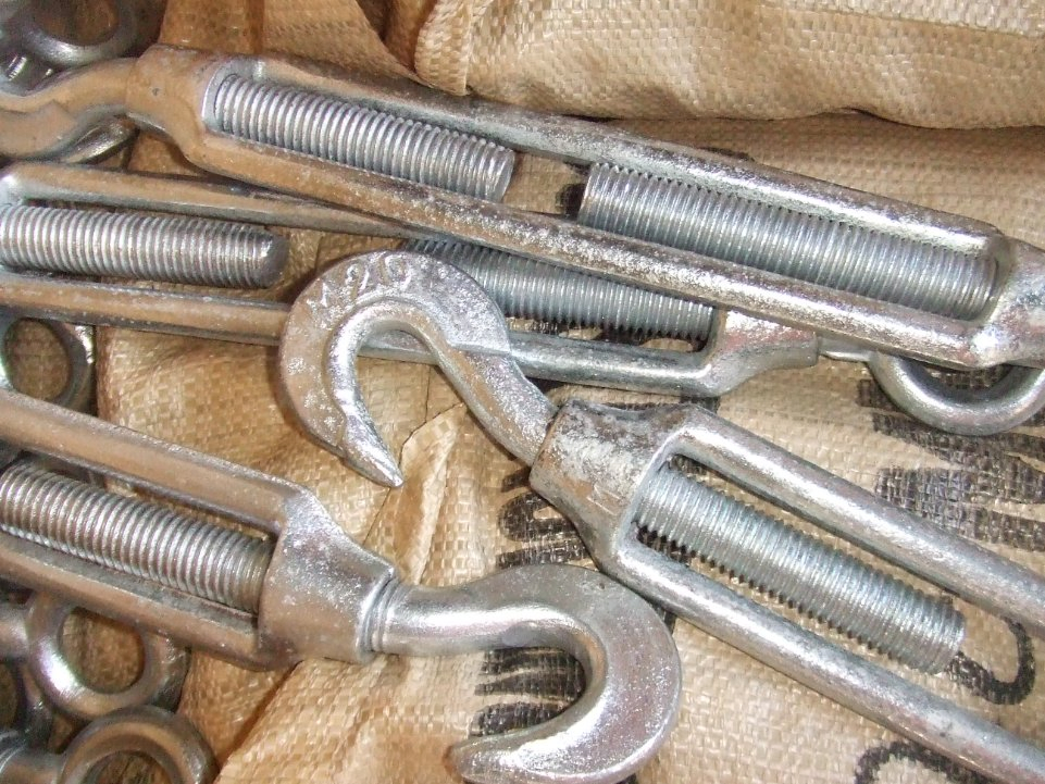Galvanized Commercial Type Malleable Turnbuckle