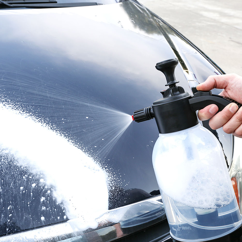 Rainmaker 2 Liter Garden Plastic Portable Manual Mini Hand Pressure Foam Sprayer