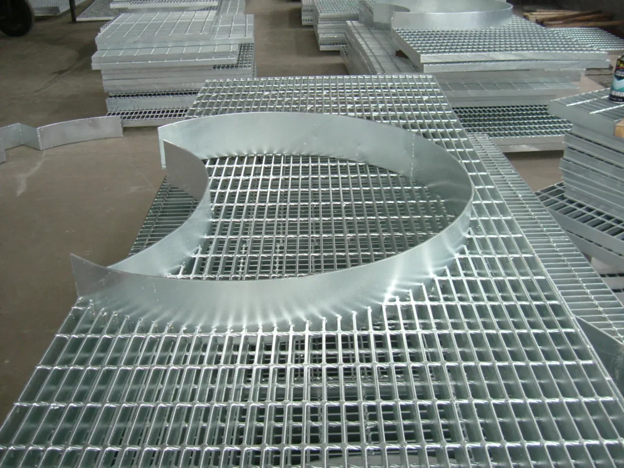 Hot-DIP Galvanized Trench Cover Drain Cover Manhole Cover Grating