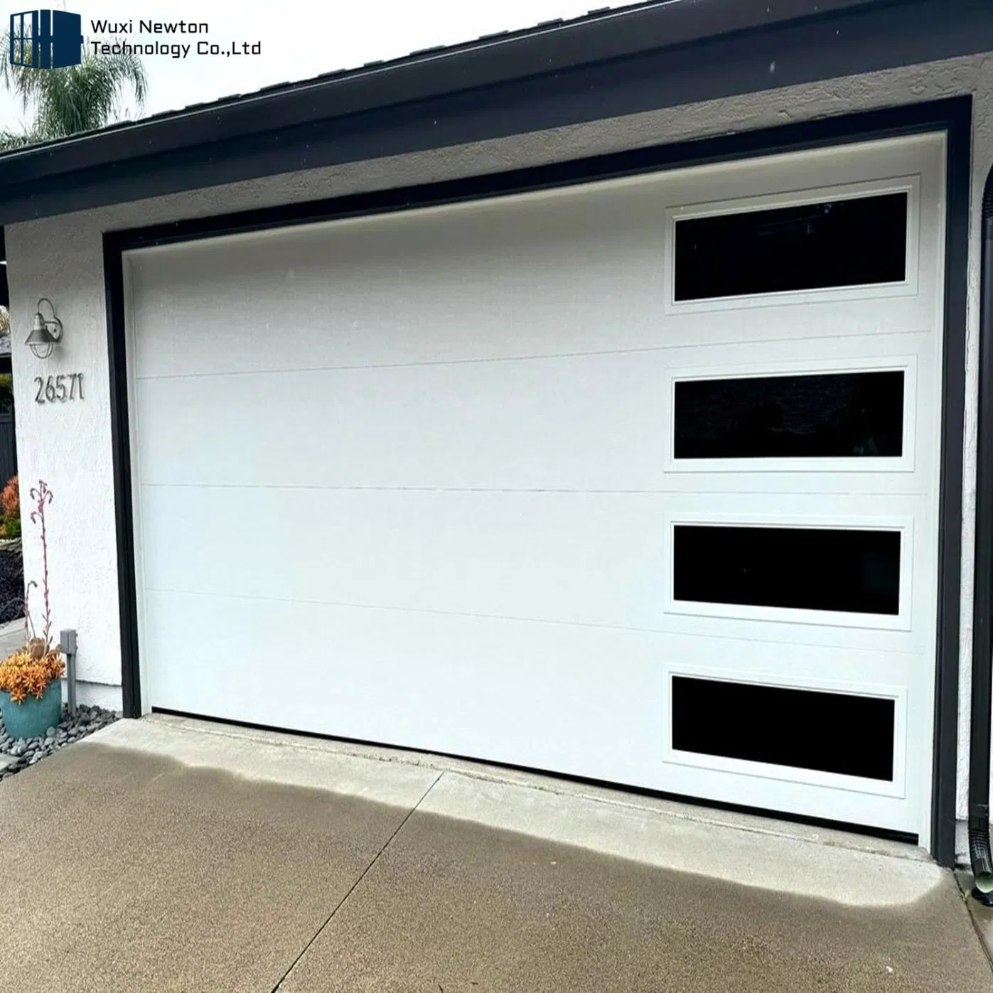 Residential Garage Doors European Style Automatic Insulated Sectional Galvanized Steel Garage Door