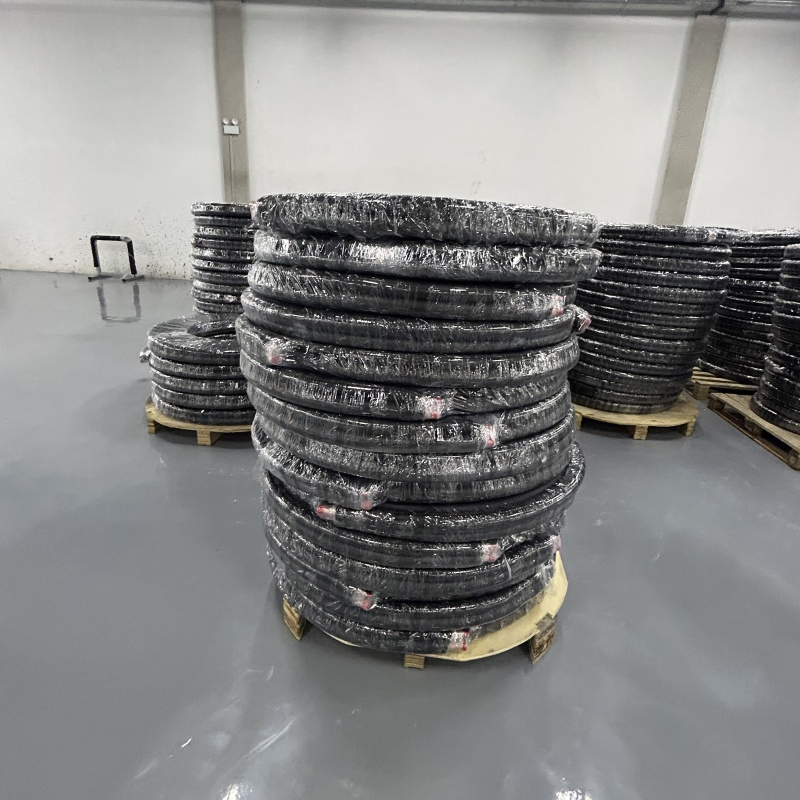 Standard Air Conditioner Foam Tube Insulation Pipe Copper Line Set Customized 3-50m