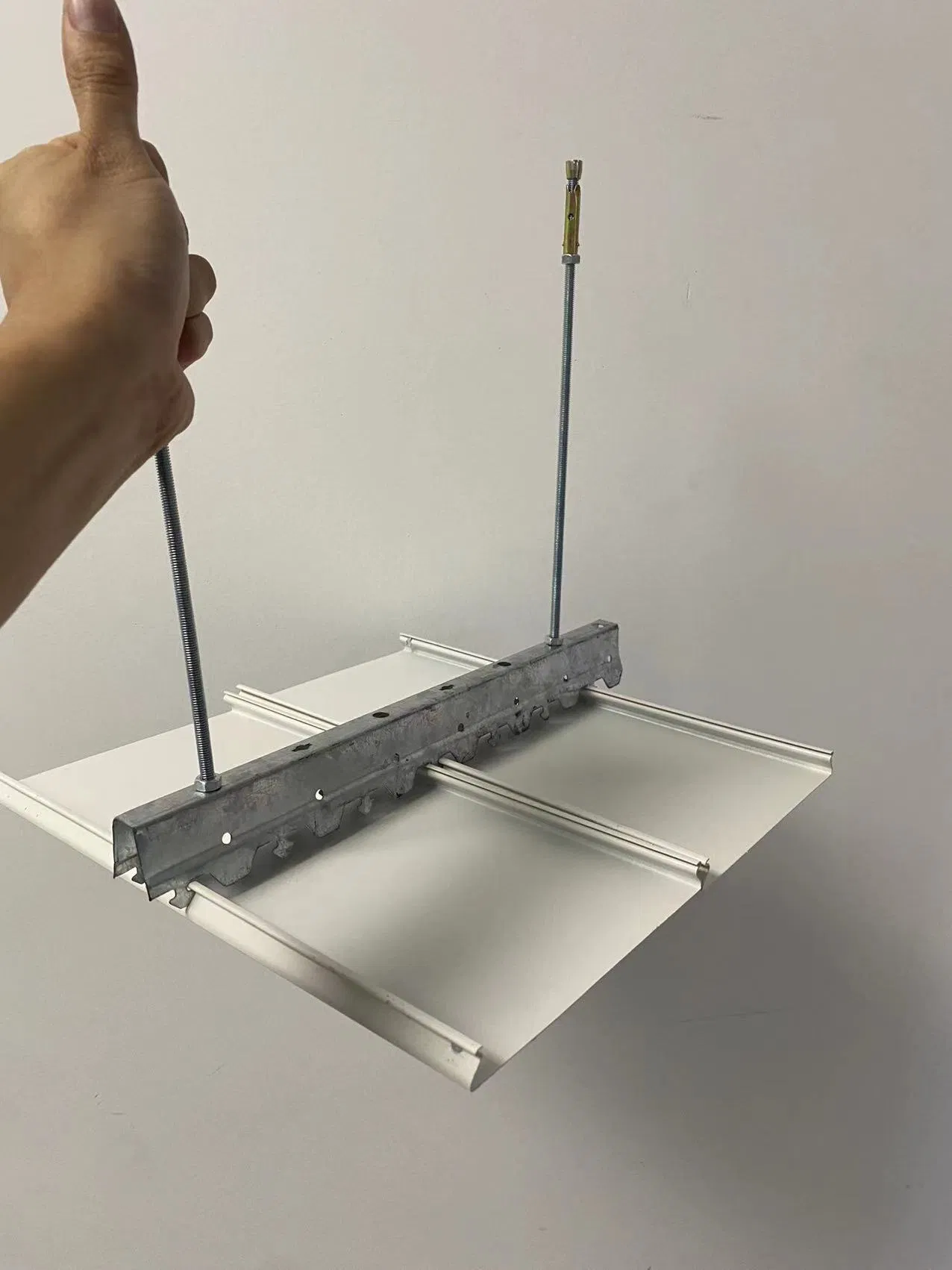 Aluminum Strip Ceiling for Train Station