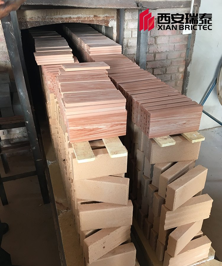 Decorative Veneer Bricks Landscaping Aesthetic Various Colors Sizes Shapes Laterite