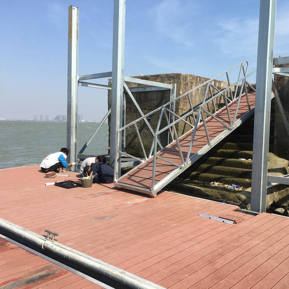 Multi-Purpose Floating Bridge with High Load Capacity