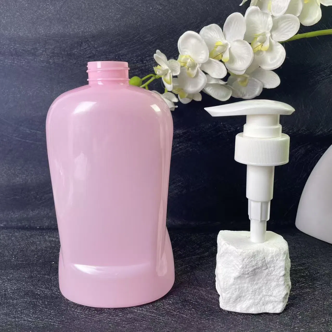 Plastic Cosmetic Packaging Body Lotion Shampoo Bottles