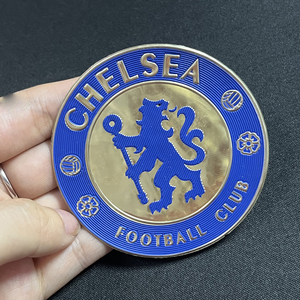 Этикетка силиконовая термопереводная 3D с логотипом