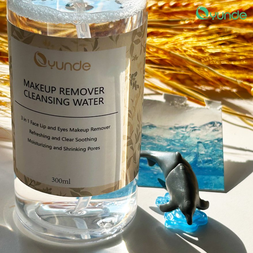 pH Balanced Formula Cleansing Water