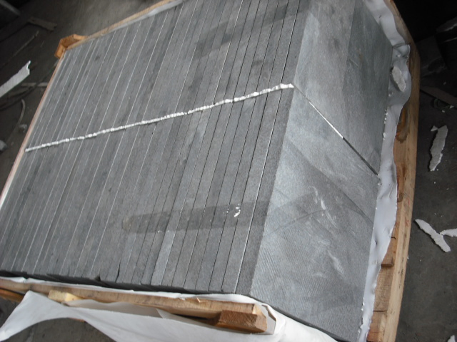 Natural Granite Stone Paving Stone Flamed Black G684 Paving Tile Decoration Materials Factory Supplier