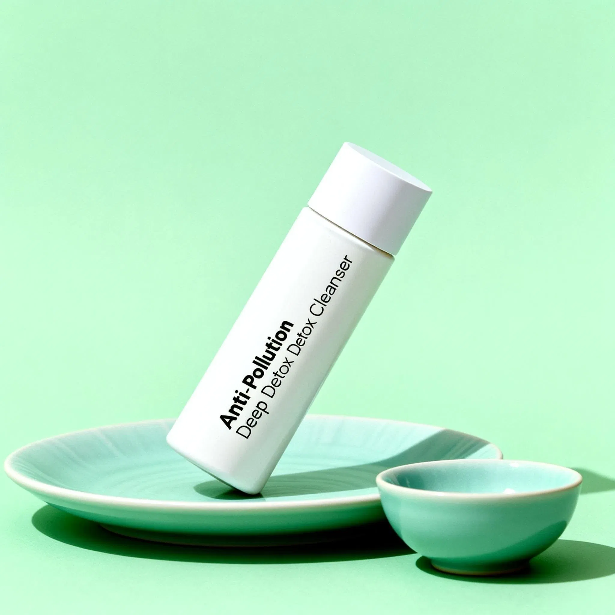 Medical Grade Safe and Soothing Face Cleanser with Moringa Seed Oil and Bisabolol for Clinically Tested Performance