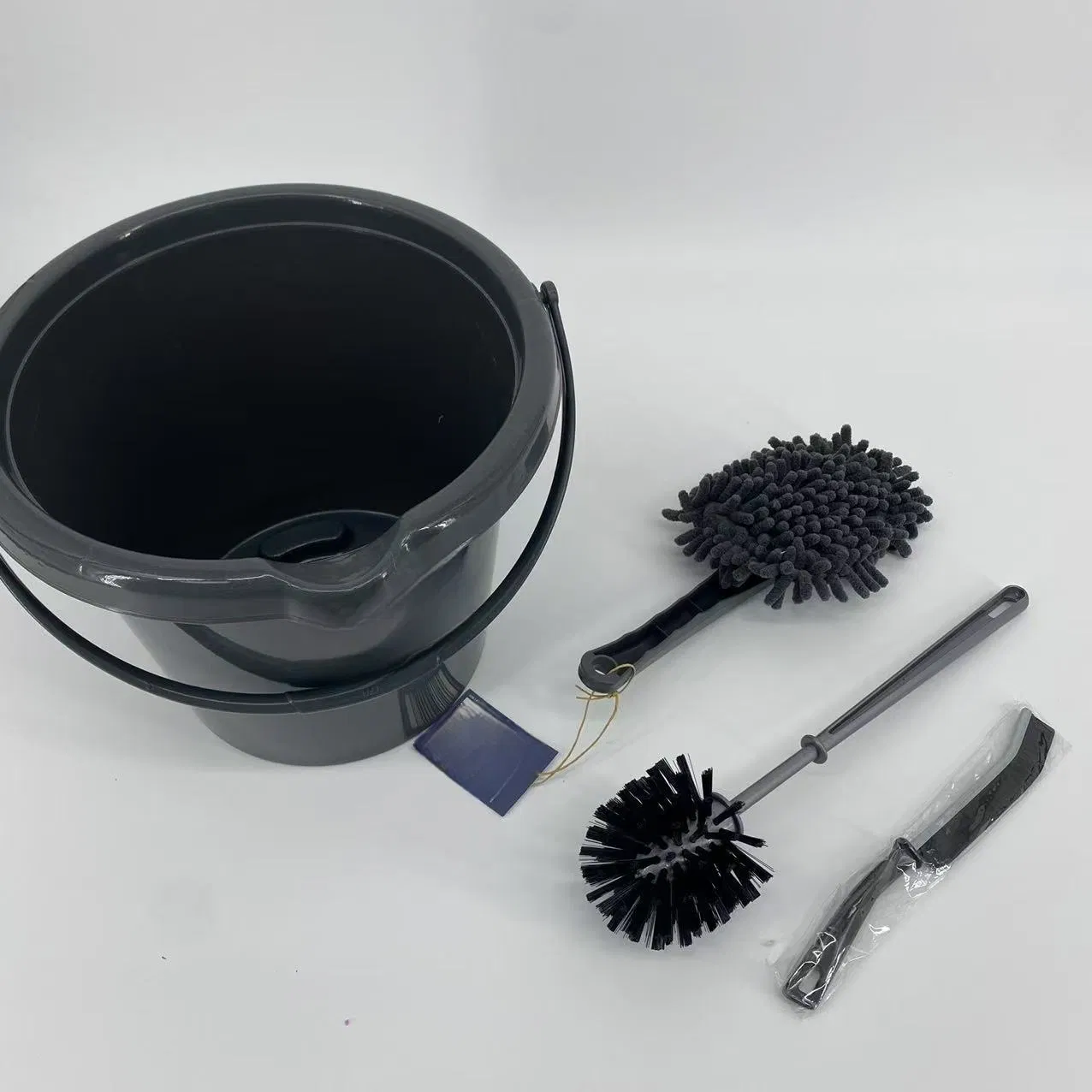 Household Cleaning Kit Microfiber Duster Chenille Duster Cobweb Brush