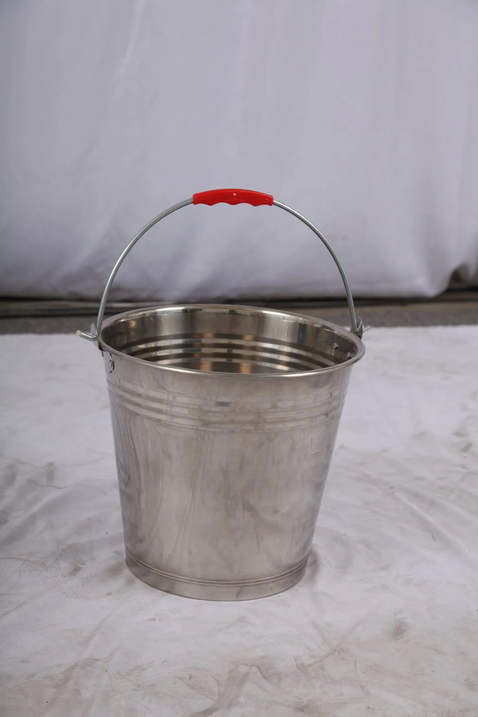 Skh034-5 High Quality Medical Movable Waste Bucket