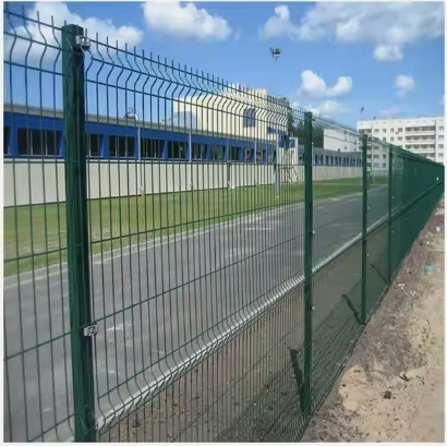 High Quality 3D Fence Panel 3D Wire Mesh Fence Wire Mesh Gates and Panels