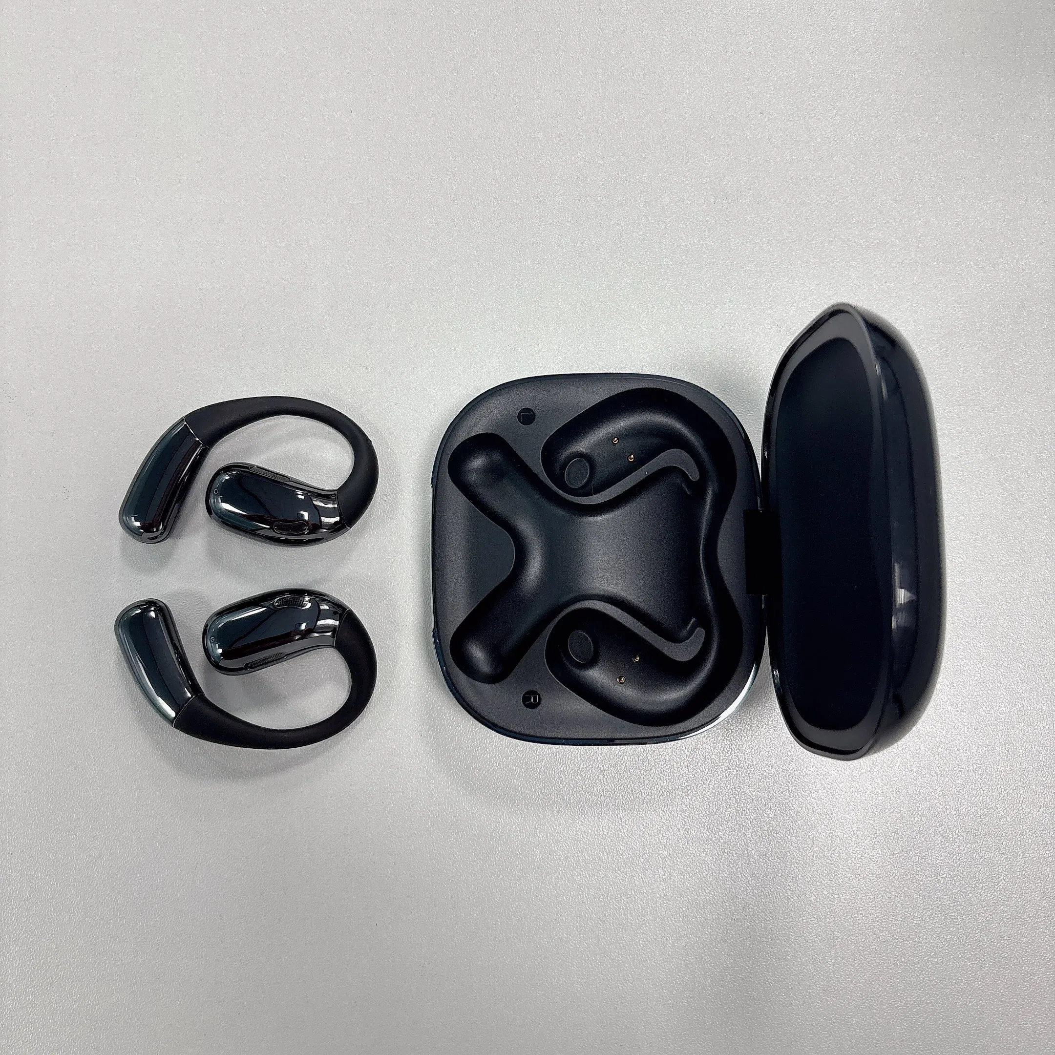 True Wireless Translation Earphones A39 with Stylish Comfort Fit Design