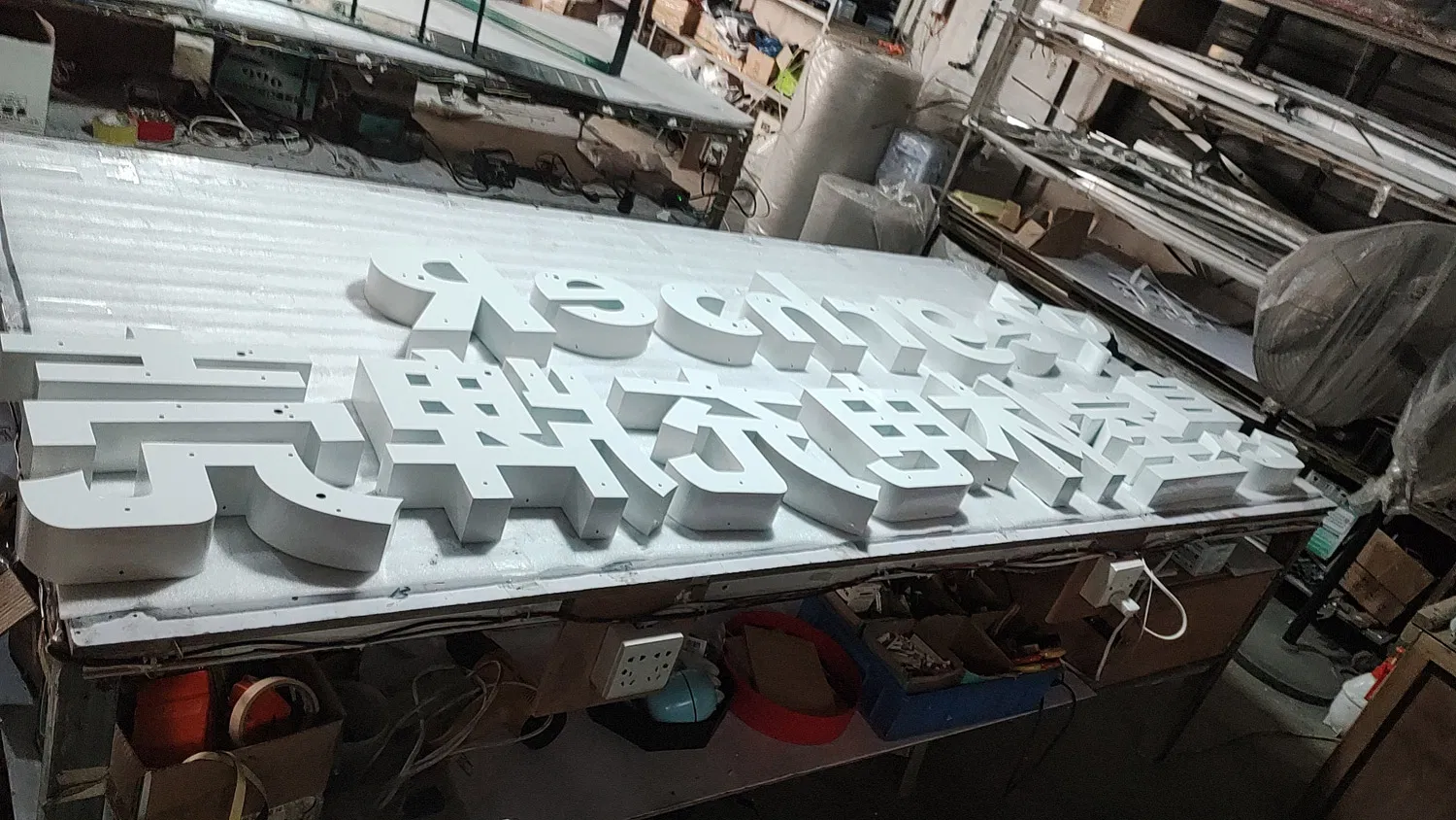 LED Channel Letter Signs out Door Free-Standing LED Sign Board