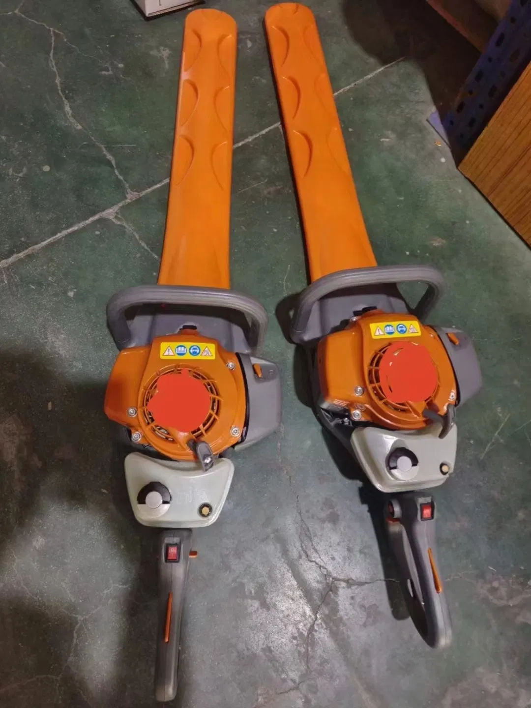 HS81 with 24 Inch Double Blade Hedge Trimmer