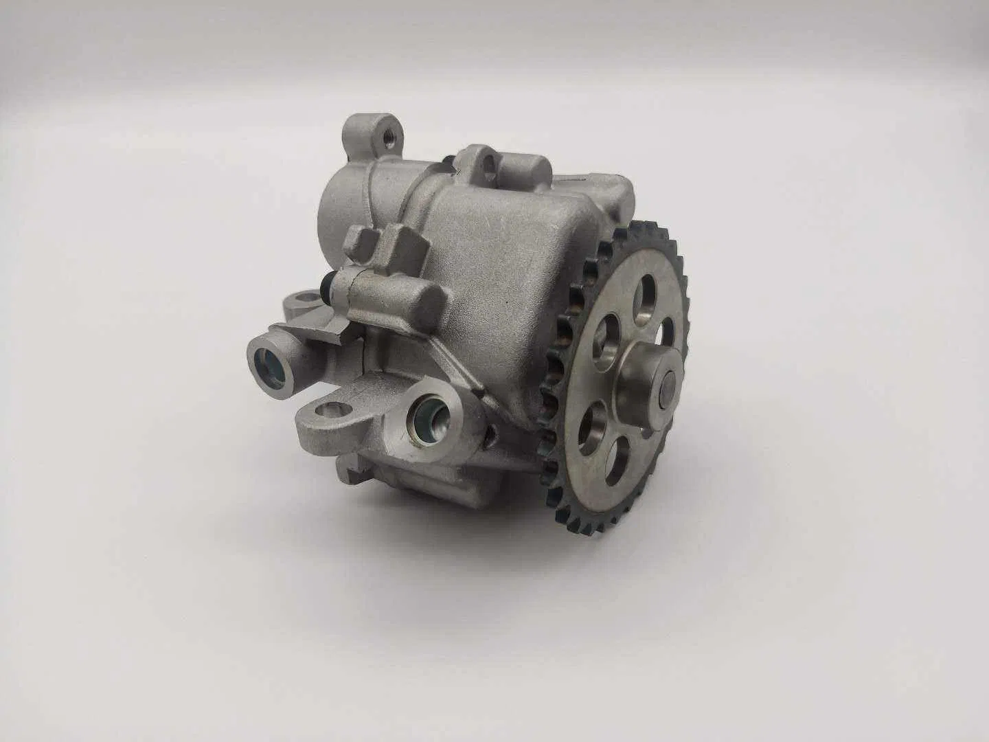 Масляный насос Bk2q-6600-Ca для Ford Ranger, Transit