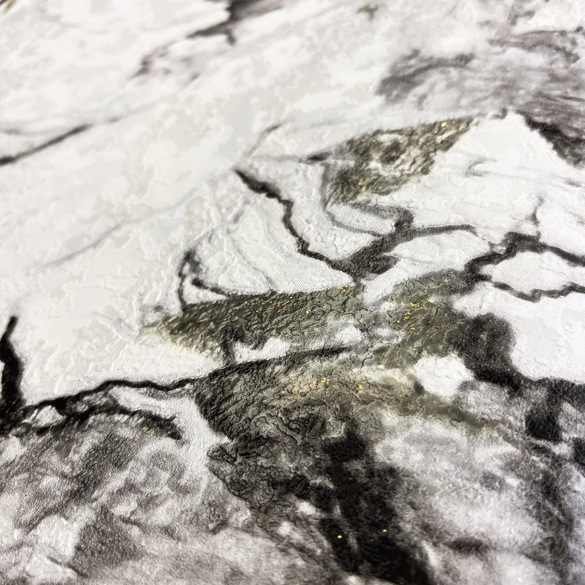 Роскошные обои с позолотой и мраморным узором, 1.06 м