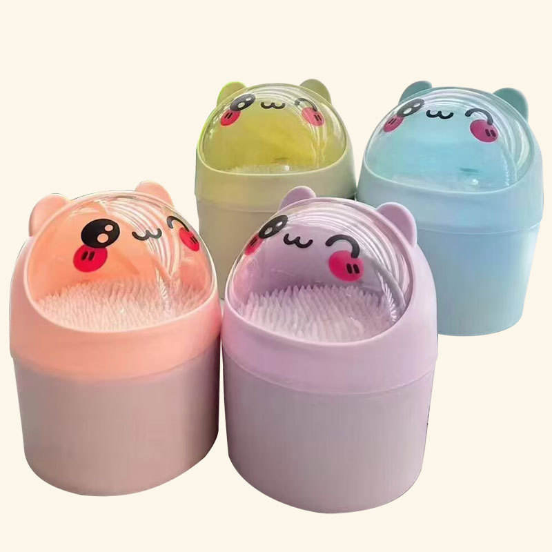 Cartoon Bear-Shaped Cotton Swab Storage Box with 50o Pieces of Cotton Swabs