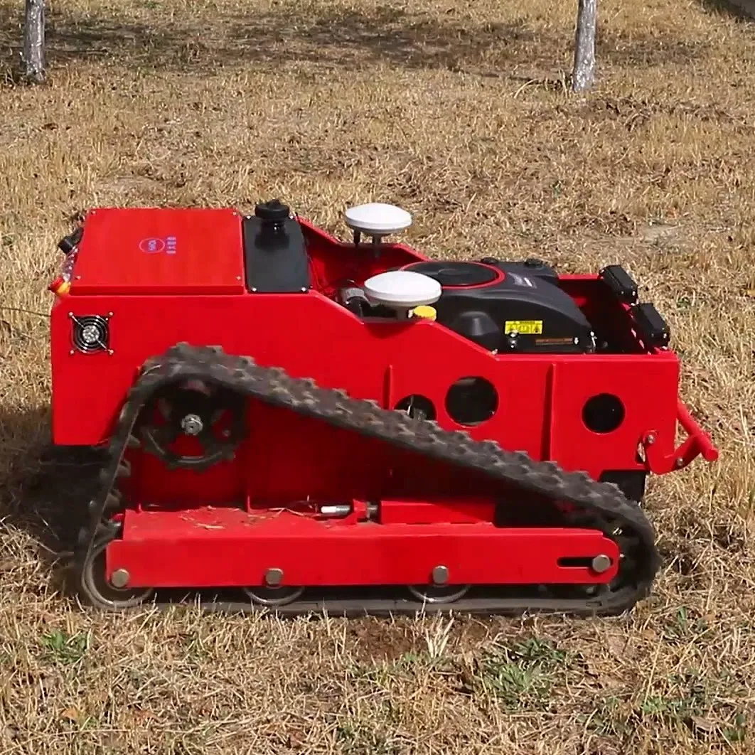 Самоходная газонокосилка с прямым металлическим ножом