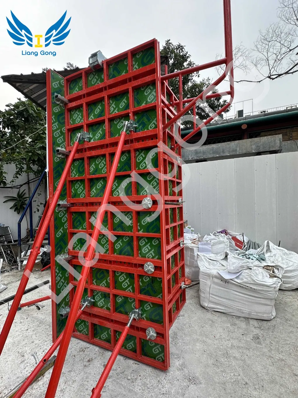 Lianggong Adjustable Factory Price Steel Frame Column Formwork
