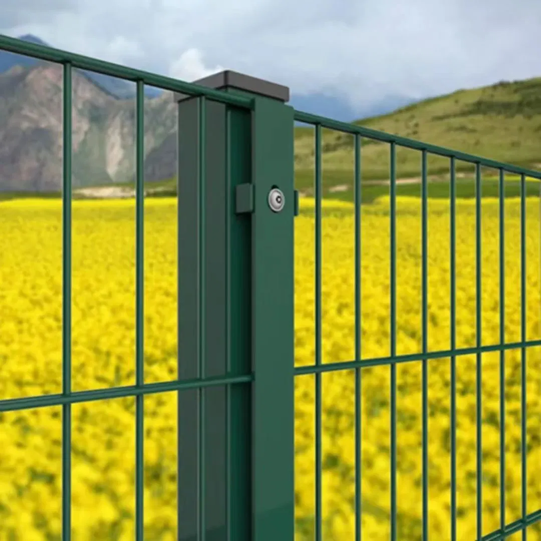 Factory Supply Powder Coated Mesh Welded Mesh Fence Airport Fence