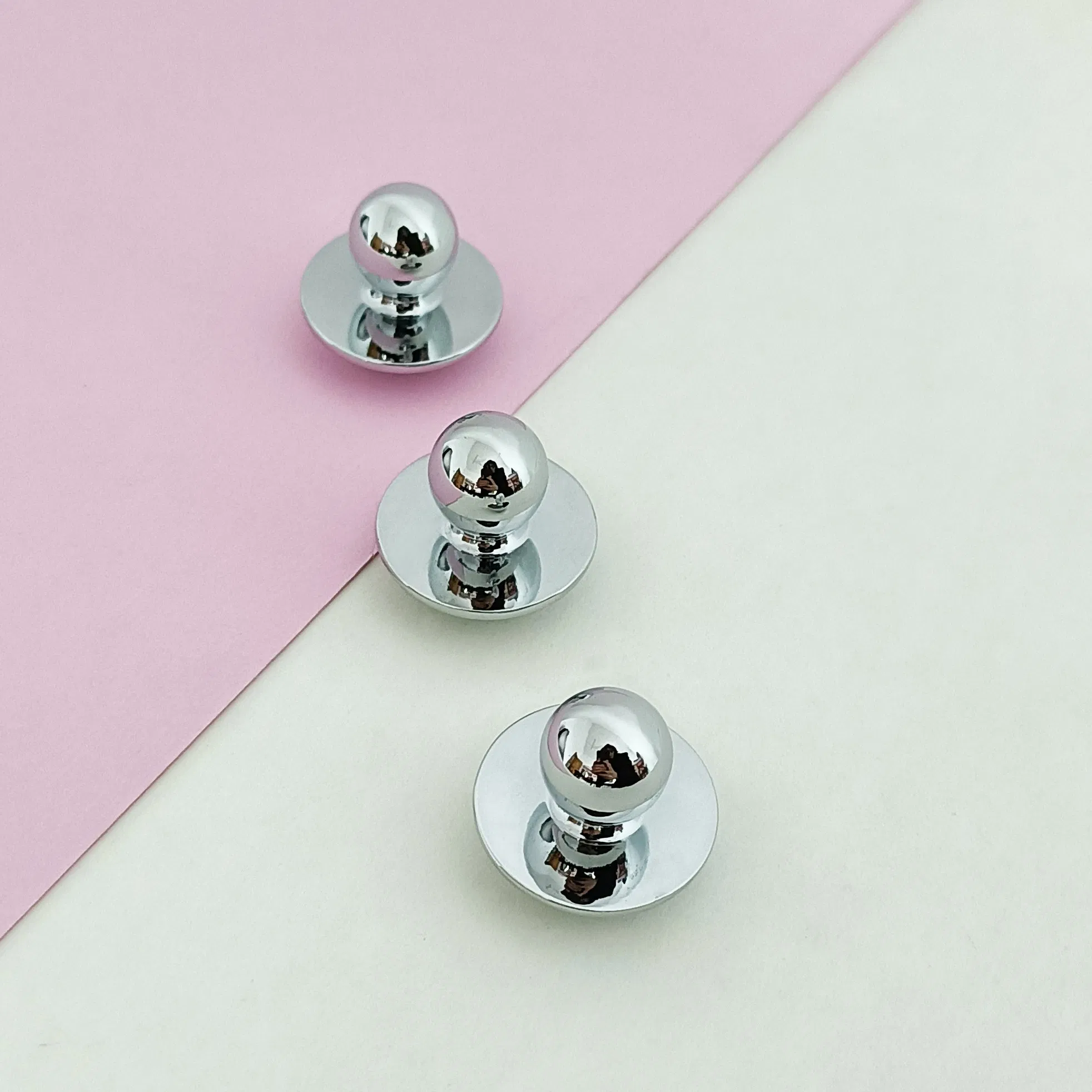 Unique Shaped Gyro Massage Ball Eye Cream Applicator Tool Innovative Eye Cream Smear Tool with Gyro Massage Design