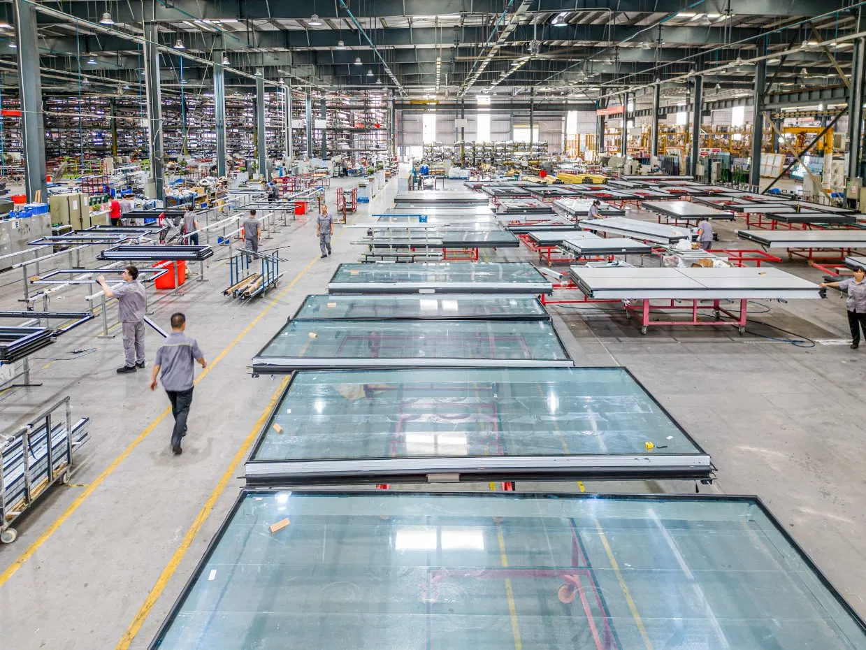 Factory Wholesale Furniture Manufacturer Soundproof Glass Wall Office Partition