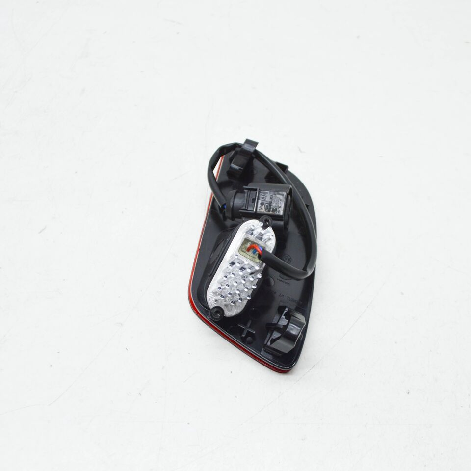 Противотуманный фонарь задний левый Volkswagen ID.4 11b945701A