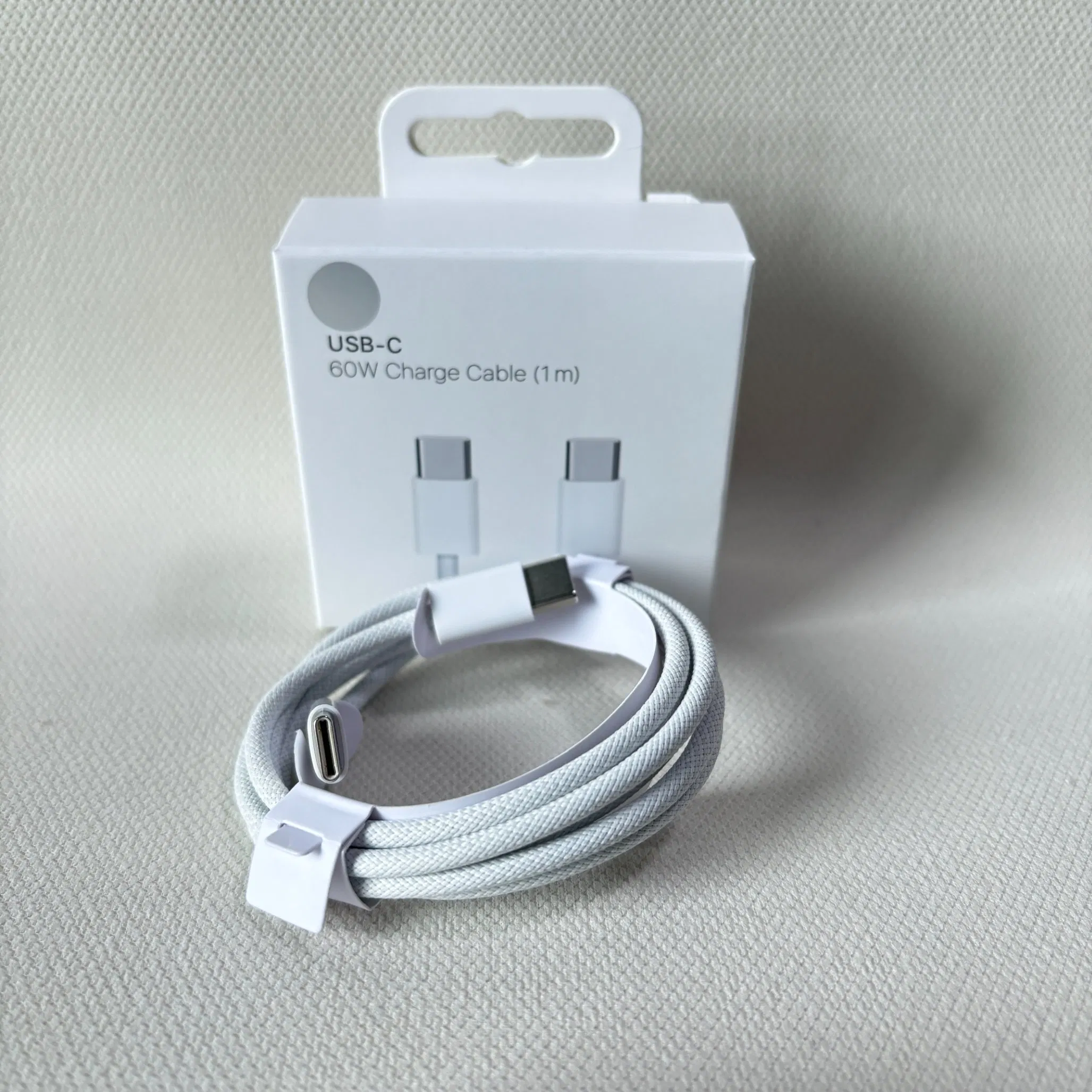 USB-C кабель для зарядки и передачи данных, 1м, 60Вт