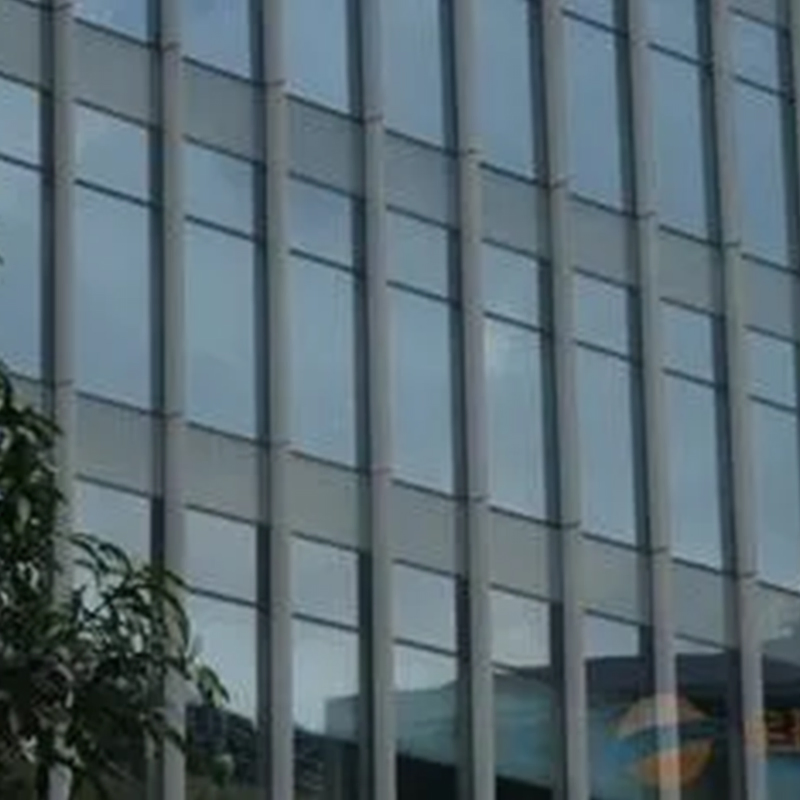 Facade Glass Curtain Wall with Aluminum Composite Panels and Weather Resistant Coating for Luxury Apartments and Offices