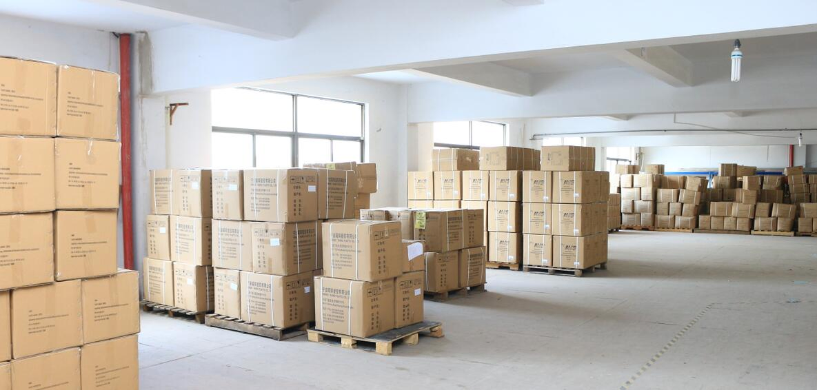 Black Band Label Coat Hanger Assembly Coat Hanger Metal Hook Coat Hanger.