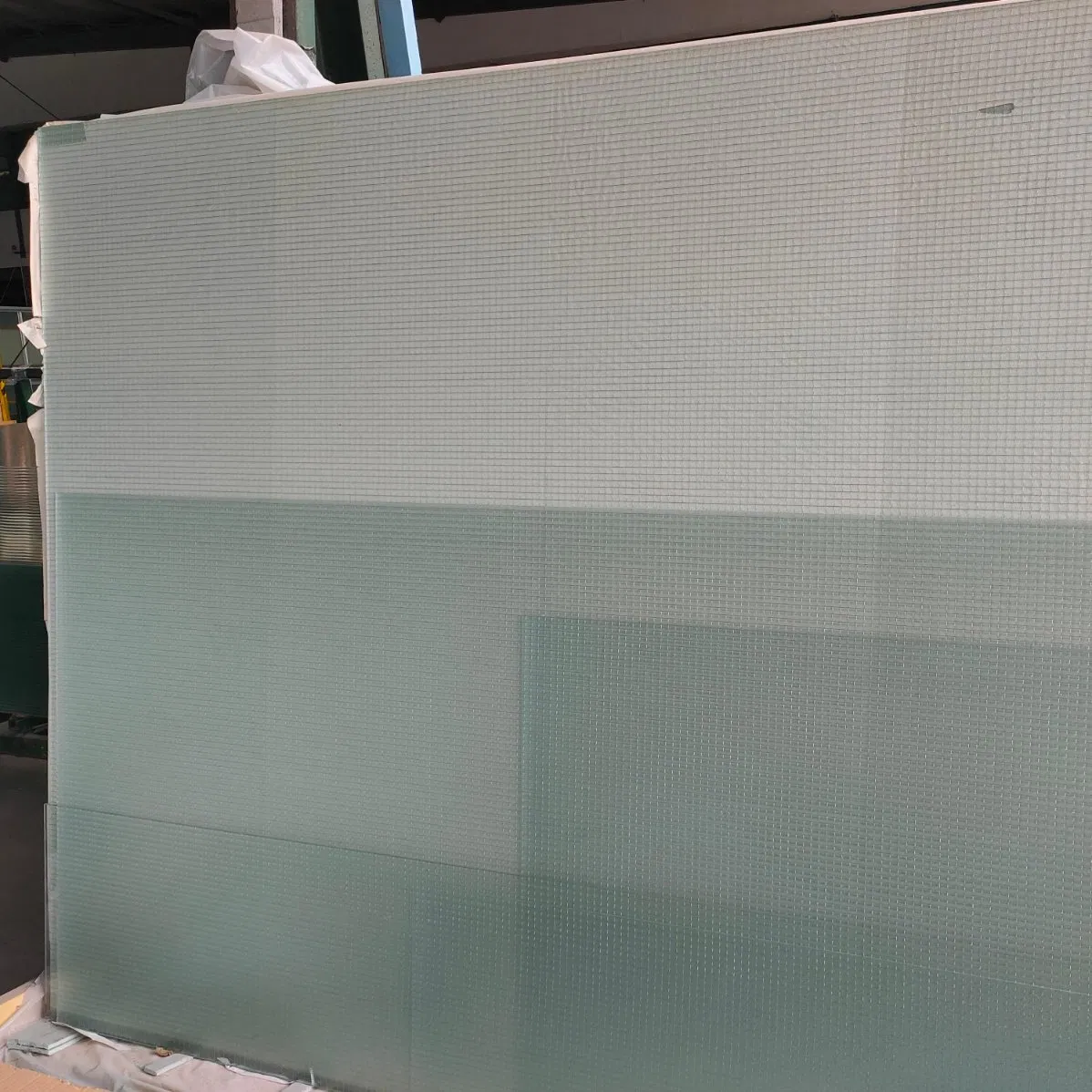 High Quality Embossed Patterned Glass Durable Easy to Clean Modern Patterns for Furniture Cabinet Doors