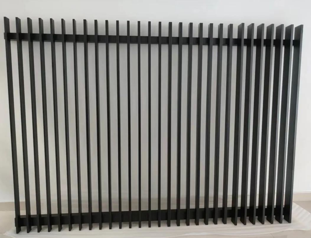 High Quality Outdoor Blade Fence Metal Garden Fence Ornamental Panels Fence Custom Fence