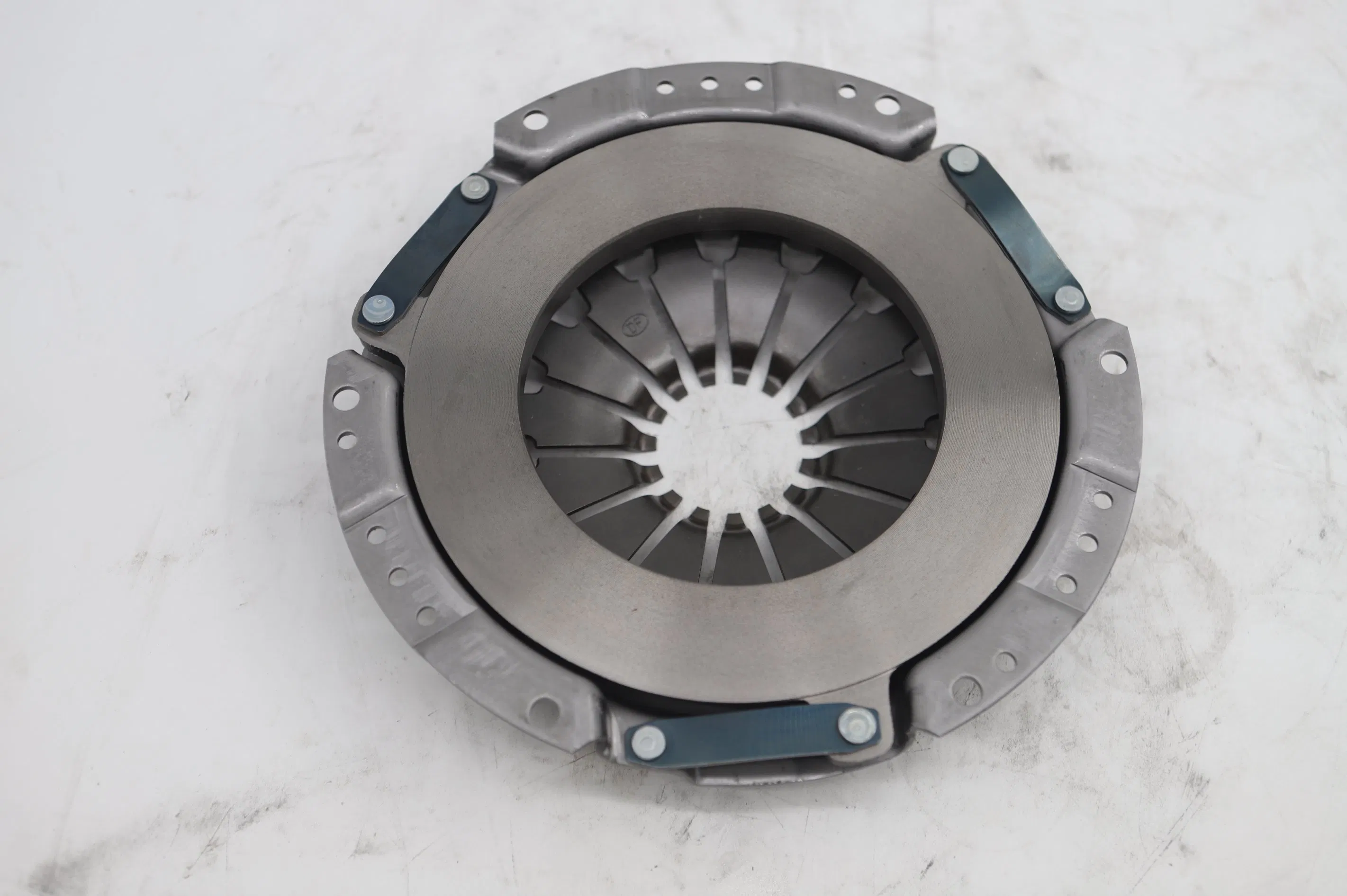 Крышка сцепления Sinotruck Heavy Duty 330x190x365