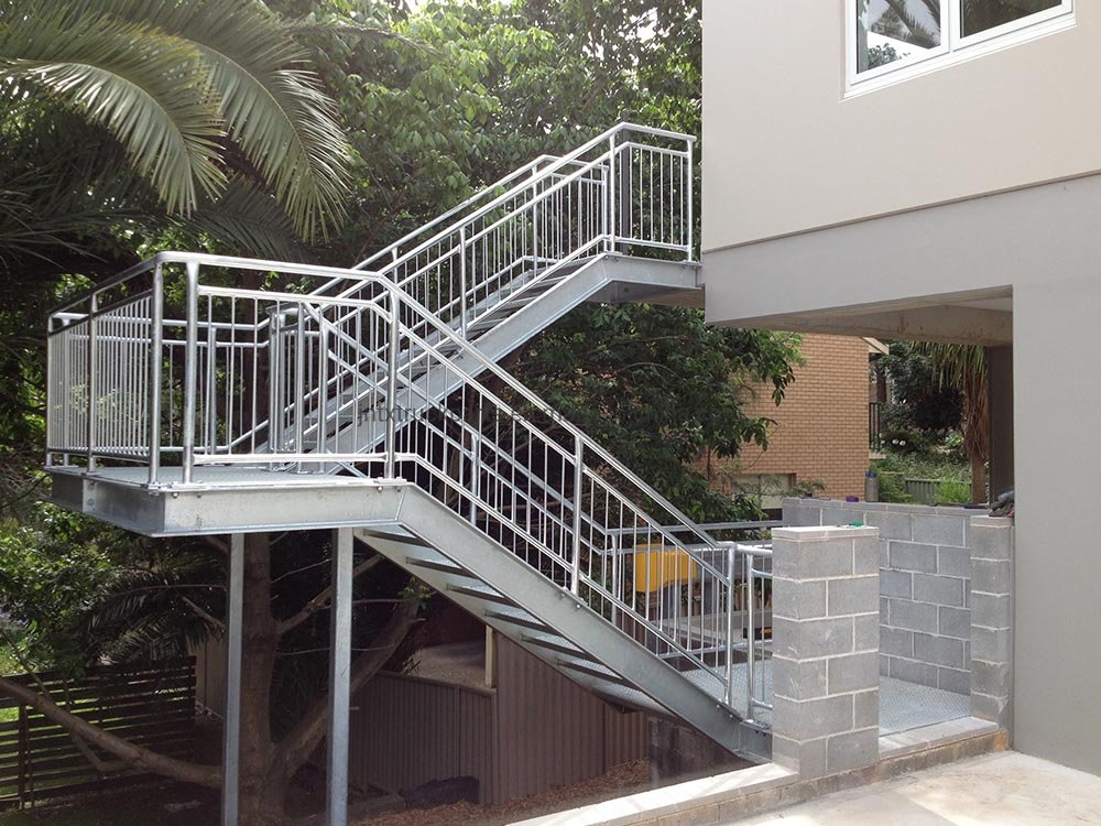 Galvanized Outdoor Steel Structure Stair Manufacturer Prefabricated Staircase Exterior/ Interior Steel Stringer
