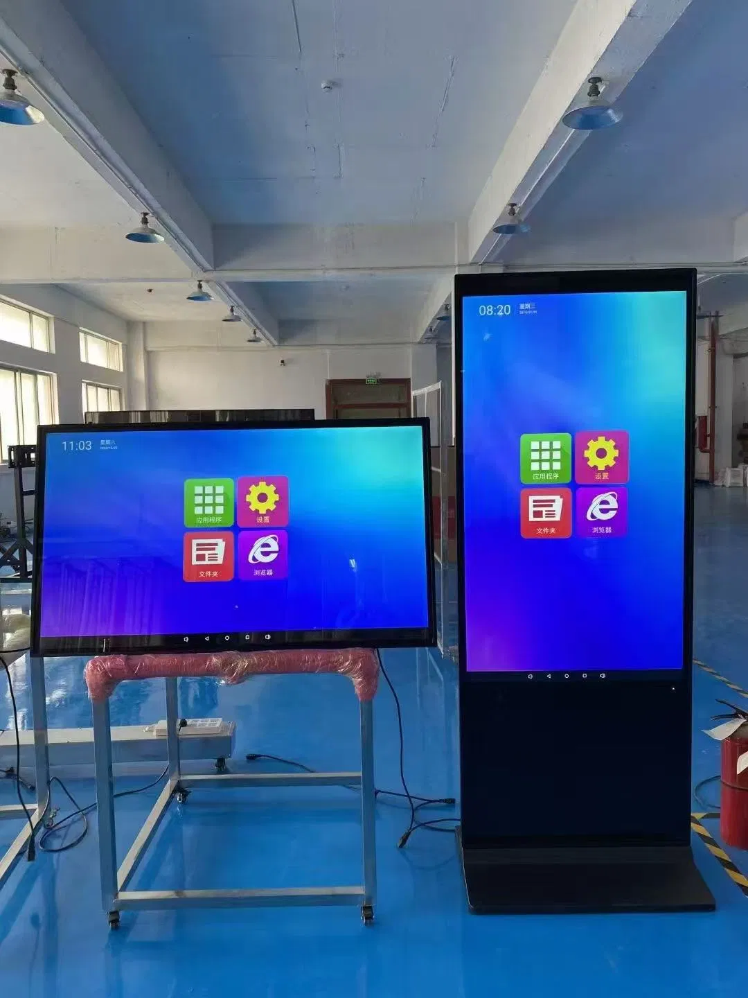 Рекламный сенсорный экран 43 дюйма, напольный