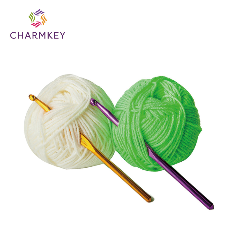 Multi-Color Aluminum 2mm-10mm Crochet Hook Yarn Knitting Needle Set