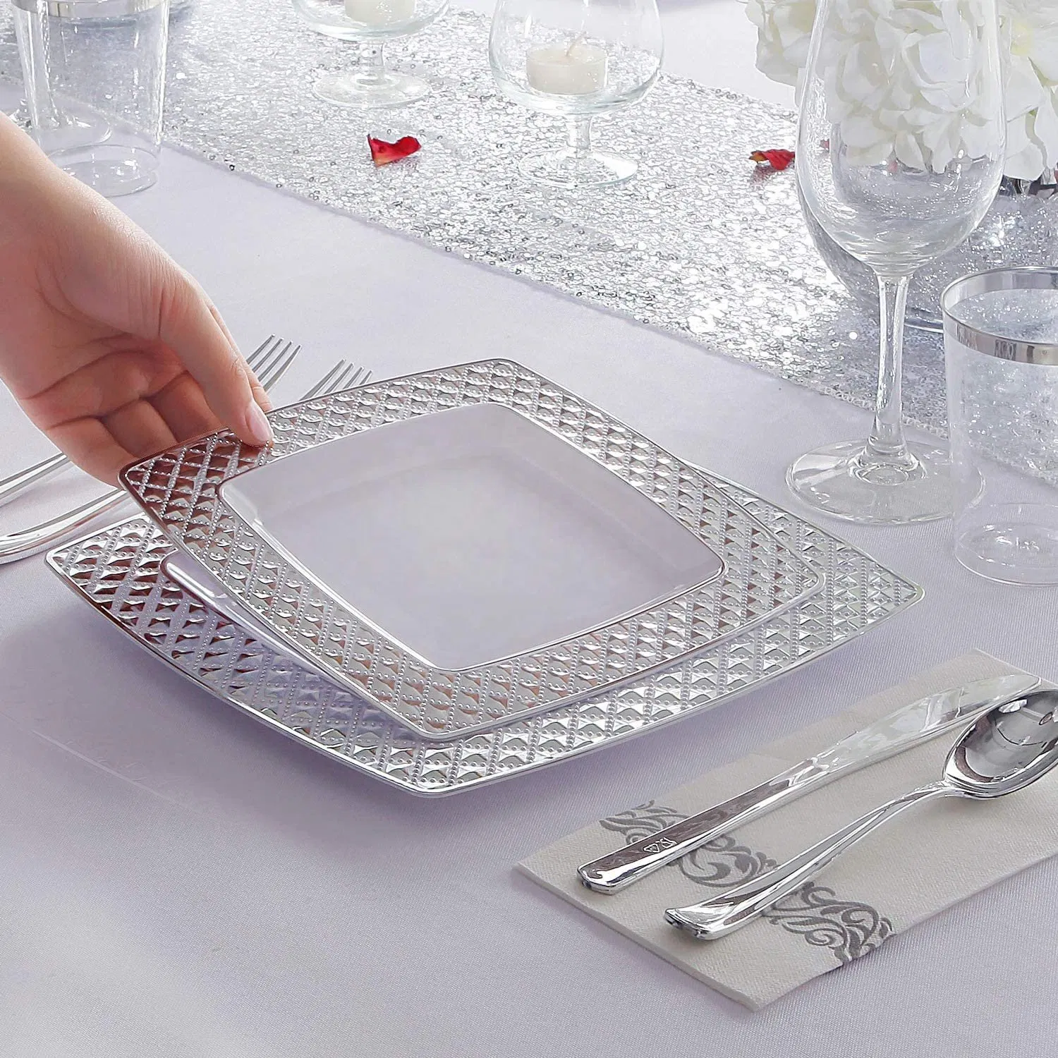 Luxury Silver Plastic Plate Set Gold Cutlery Set with Plate for Wedding Square Disposable Plate